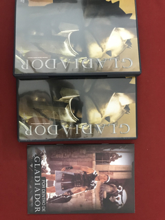DVD - Box Lata Gladiador - 3 Discos + Poster - Seminovo - Sebo Mosaico - Livros, DVD's, CD's, LP's, Gibis e HQ's
