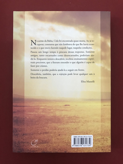 Livro - À Beira Da Loucura - Elisa Masselli - Seminovo - comprar online