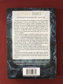Livro - Spider Bones - Kathy Reichs - Seminovo - comprar online