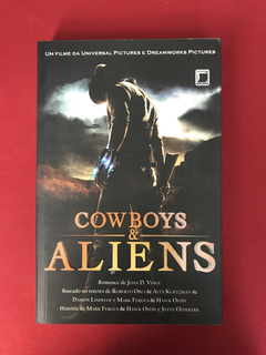 Livro - Cowboys & Aliens - Joan D. Vinge - Seminovo
