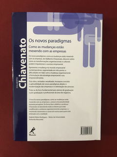 Livro - Os Novos Paradigmas - Chiavenato - Seminovo - comprar online