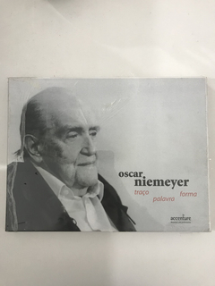 Livro - Oscar Niemeyer - Traço, Palavra, Forma - Seminovo