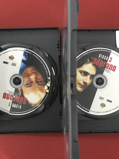 DVD - Box Família Soprano - A 4ª Temp. Completa - 4 Discos - Sebo Mosaico - Livros, DVD's, CD's, LP's, Gibis e HQ's