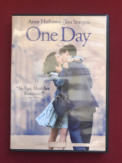 DVD - One Day - Anne Hathaway/ Jim Sturgess - Seminovo