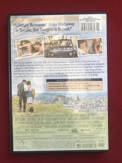 DVD - One Day - Anne Hathaway/ Jim Sturgess - Seminovo - comprar online