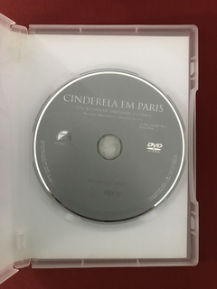 DVD - Cinderela Em Paris Edição Especial - Seminovo na internet