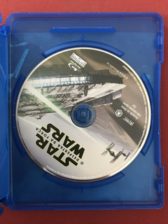 Blu-ray Duplo - Star Wars - O Despertar Da Força - Seminovo - Sebo Mosaico - Livros, DVD's, CD's, LP's, Gibis e HQ's