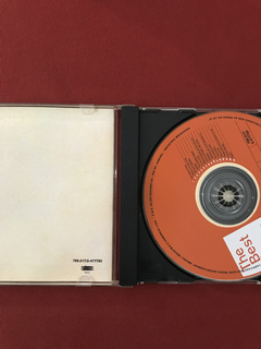 CD - Sade - The Best Of - Nacional na internet