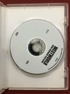 DVD - Westworld - Yul Brynner E Richard Benjamin - Seminovo na internet