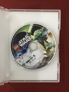 DVD - Lego Star Wars A Ameaça Padawan - Seminovo na internet