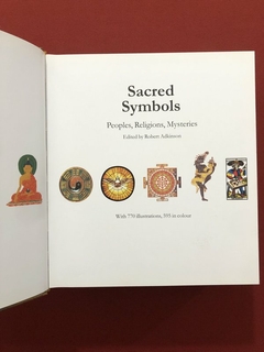 Livro - Sacred Symbols - Peoples, Religions, Mysteries - Thames & Hudson - Seminovo - Sebo Mosaico - Livros, DVD's, CD's, LP's, Gibis e HQ's