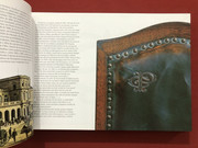 Livro - Sacred Symbols - Peoples, Religions, Mysteries - Thames & Hudson - Seminovo - comprar online