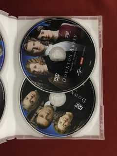 DVD - Downton Abbey Terceira Temporada - Seminovo na internet