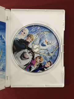 DVD - Frozen Uma Aventura Congelante - Seminovo na internet