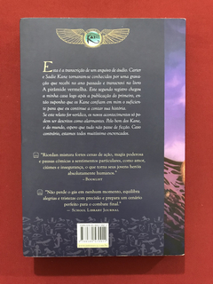 Livro - O Trono De Fogo - Rick Riordan - Intrínseca - Semin. - comprar online