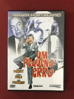 DVD - Um Pequeno Erro - Joan Bennet - Seminovo