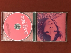 CD - Donna Summer - Classic - Nacional - Seminovo na internet