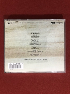 CD - The Cure - Staring At The Sea / The Singles - Nacional - comprar online