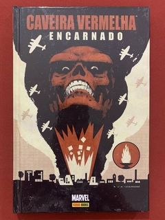 HQ - Caveira Vermelha: Encarnado - Capa Dura - Panini Books - Seminovo