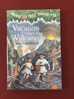 Livro - Vacation inder the Volcano - Mary Pope Osborne