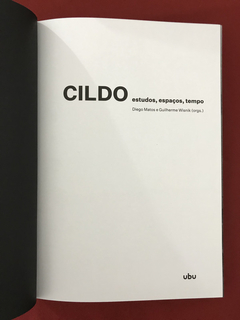 Livro - Cildo - Estudos, Espaços, Tempo - Ubu - Seminovo - loja online