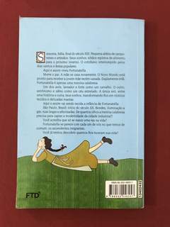 Livro - A Menina Que Fez a América - Ilka Brunhilde Laurito - comprar online