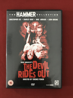 DVD - The Devil Rides Out - Direção: Terence Fisher - Semin.
