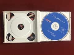 CD Duplo - The Animals - The Singles+ - Importado - Seminovo - Sebo Mosaico - Livros, DVD's, CD's, LP's, Gibis e HQ's