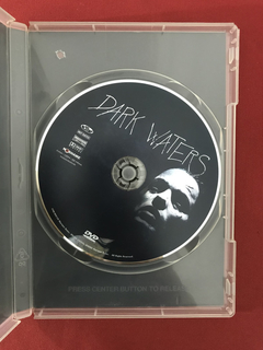 DVD - Dark Waters - Louise Salter/ Venera Simmons - Seminovo na internet