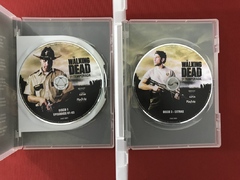 DVD - Box The Walking Dead - 1ª Temporada Completa- 3 Discos - Sebo Mosaico - Livros, DVD's, CD's, LP's, Gibis e HQ's