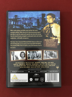 DVD - While The City Sleeps - Direção: Fritz Lang - Seminovo - comprar online