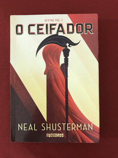 Livro - O Ceifador - Vol. 1 - Neal Shusterman - Seminovo