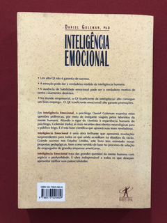 Livro - Inteligência Emocional - Daniel Goleman - Objetiva - comprar online