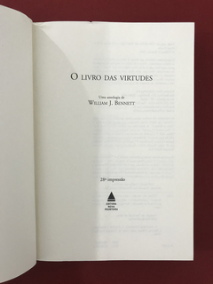 Livro - O Livro Das Virtudes - William J. Bennett - Seminovo na internet