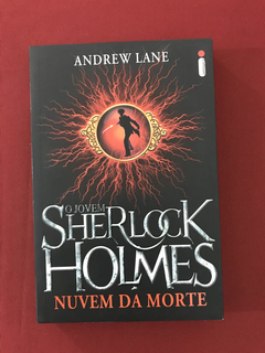 Livro - O Jovem Sherlock Holmes - Nuvem Da Morte - Seminovo