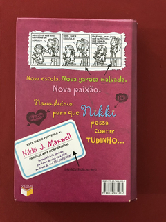 Livro - Diário De Uma Garota Nada Popular - Volume 1 - comprar online