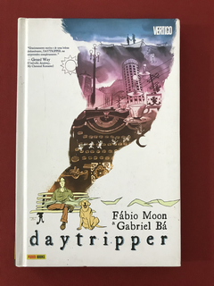 HQ - Daytripper - Fábio Moon/ Gabriel Bá - Capa Dura - Semin