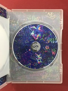 DVD Duplo - Coldplay Live 2012 - Seminovo - Sebo Mosaico - Livros, DVD's, CD's, LP's, Gibis e HQ's