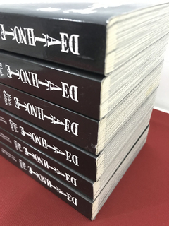 Mangá - Death Note Vol. I ao VI - Black Edition - JBC - Sebo Mosaico - Livros, DVD's, CD's, LP's, Gibis e HQ's