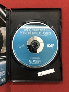DVD - O Ano Em Que Meus Pais Saíram De Férias - Seminovo na internet
