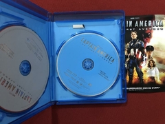 Blu-ray + DVD - Captain America - The First Avenger - Semin. - Sebo Mosaico - Livros, DVD's, CD's, LP's, Gibis e HQ's