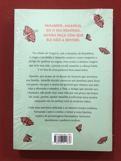 Livro - Mariposa Vermelha - Fernanda Castro - Suma De Letras - Novo - comprar online