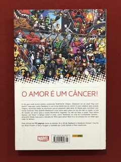 HQ - O Casamento do Deadpool - Panini Comics - Seminovo - comprar online