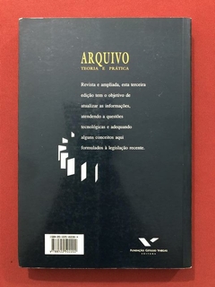 Livro - Arquivo: Teoria E Prática - Marilena Leite Paes - Ed. FGV - comprar online