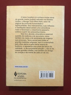 Livro - Serenando A Mente - Thich Nhat Hanh - Vozes - Seminovo - comprar online