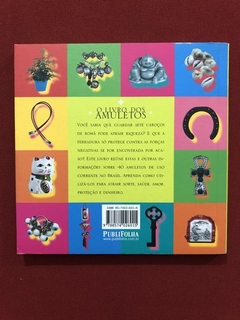 Livro - O Livro Dos Amuletos - Editora Publifolha - Seminovo - comprar online