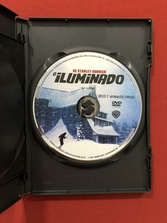 DVD Duplo - O Iluminado - Direção: Stanley Kubrick - Sebo Mosaico - Livros, DVD's, CD's, LP's, Gibis e HQ's