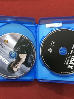 Blu-ray Triplo - Mad Max Coleção - Mel Gibson - Seminovo - Sebo Mosaico - Livros, DVD's, CD's, LP's, Gibis e HQ's