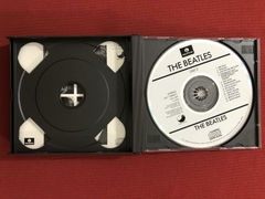 CD Duplo - The Beatles - White Album - Importado - Seminovo - Sebo Mosaico - Livros, DVD's, CD's, LP's, Gibis e HQ's