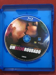 Blu-ray - Um Beijo Roubado - Wong Kar Wai - Seminovo na internet